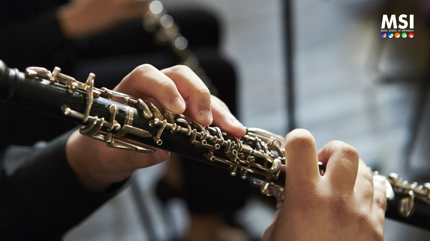 Apa itu Oboe: Instrumen Tiup Kayu dengan Suara Unik yang Memikat Dunia Musik