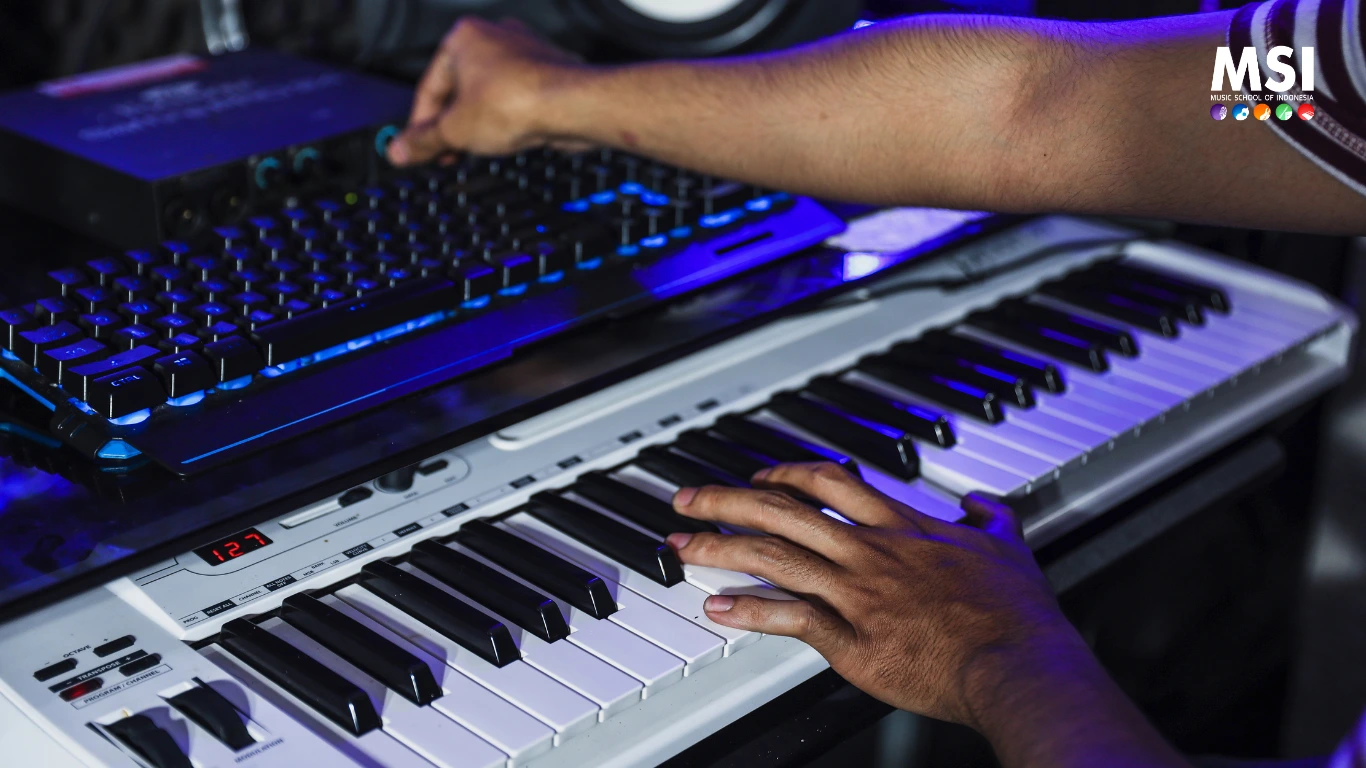 Pengertian Music Arranger: Peran Penting di Balik Susunan Musik yang Memikat