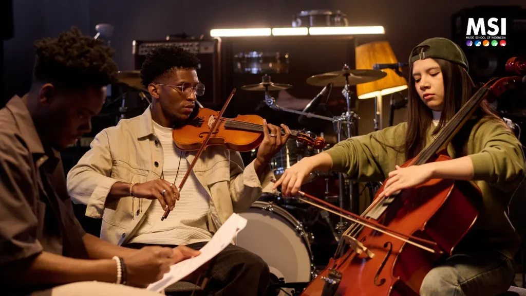 Cara Mixing Strings Ensemble